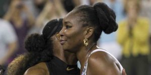 Venus derrota a Serena en el torneo de Indian Wells