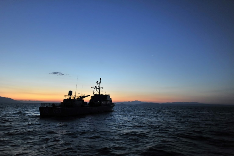 Al menos 16 muertos tras naufragar un barco en Grecia