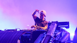 Muere famoso DJ Avicii a sus 28 años 