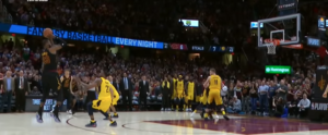 Video: así fue el disparo histórico de LeBron James