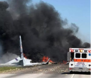 Al menos dos muertos al estrellarse un avión militar de la Guardia Aérea Nacional en EEUU