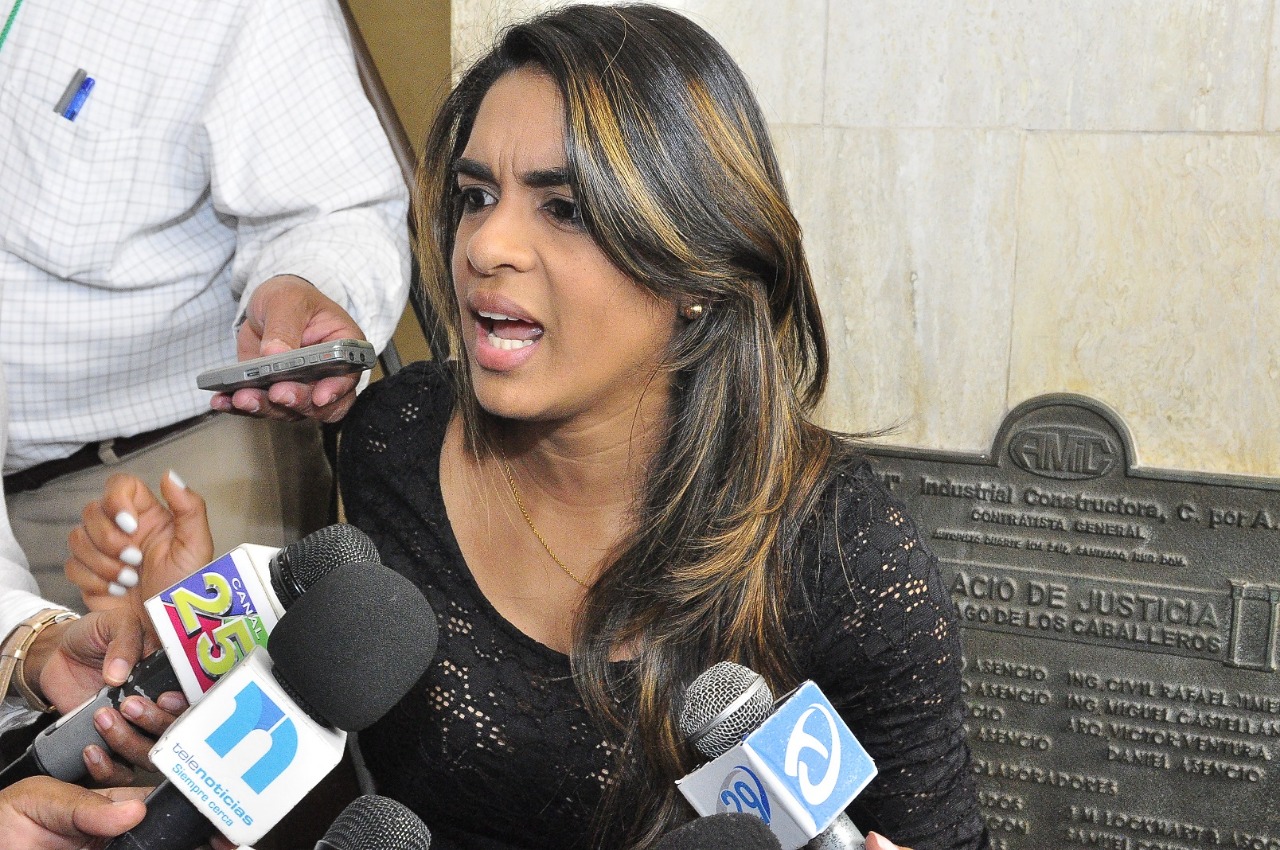 CDN condena agresión contra periodista Deyanira López