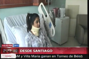 Permanece ingresada en hospital de Santiago periodista de CDN Deyanira López tras agresión