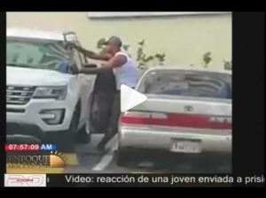 Video muestra a hombre robar partes de un vehículo en parqueo