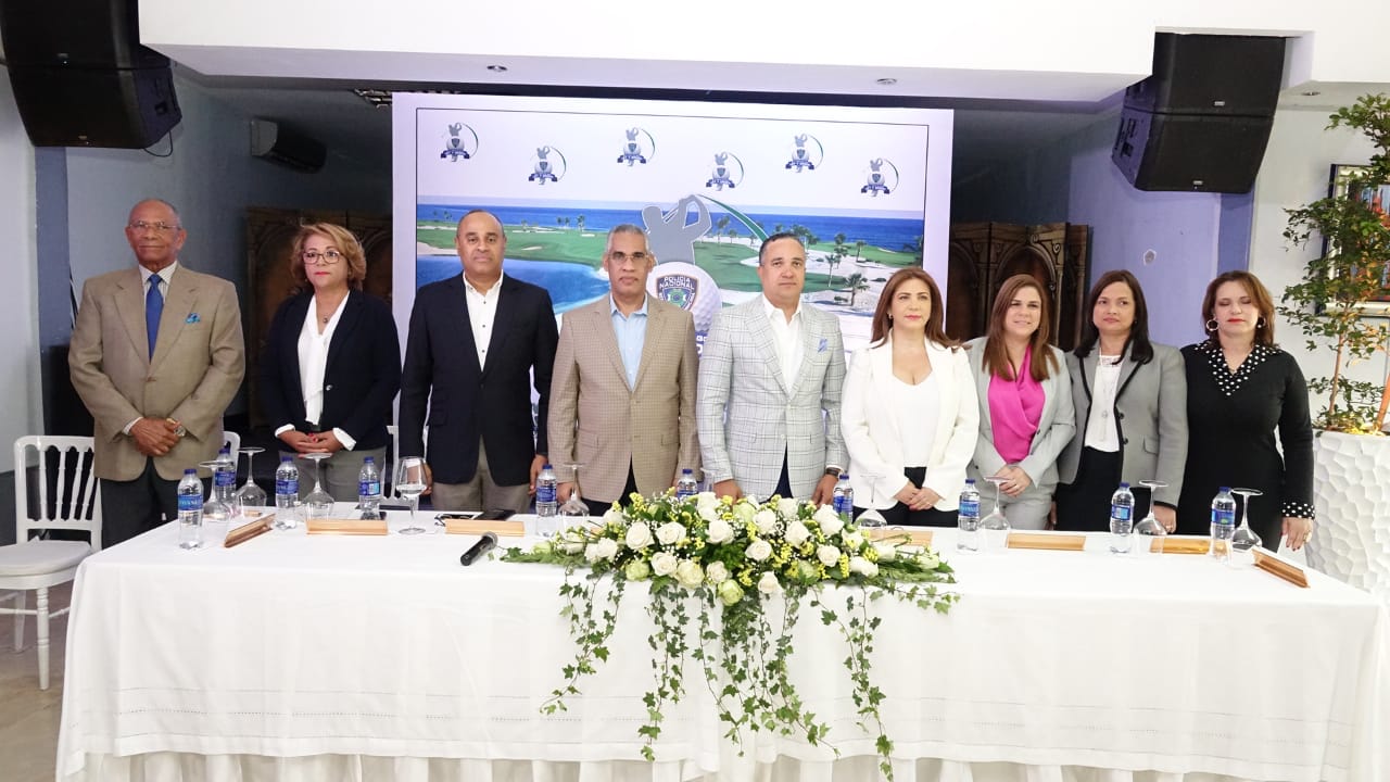 Policía Nacional anuncia VI torneo de golf "Copa Ley y Orden"