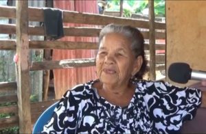 Señora de 80 años no quiere morir sin ver la carretera de su comunidad realizada en Guayabal