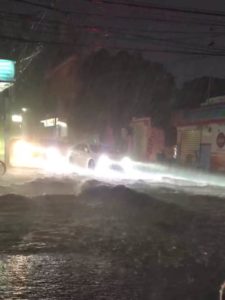 Lluvias afectan 150 viviendas en Santiago por inundaciones