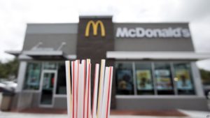 **HOLD FOR JENNY KANE**Plastic straws from a McDonald's restaurant are shown, Thursday, May 24, 2018, in Doral, Fla. (AP Photo/Wilfredo Lee)