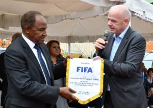 FIFA inhabilita por 90 días a presidente Federación Dominicana de Fútbol 