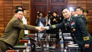 Las dos Coreas acuerdan restaurar la comunicación militar