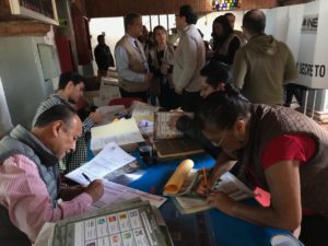 Leonel Fernández llama mexicanos acudir a las urnas