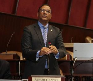 diputado peledeísta Ramón Cabrera