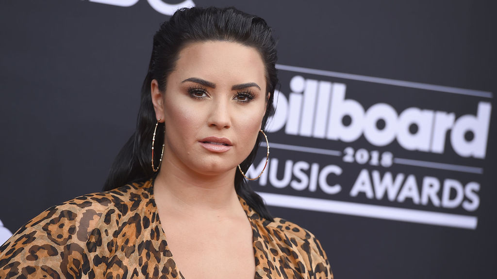 Hospitalizan a cantante Demi Lovato por “sobredosis de heroína” en Los Ángeles