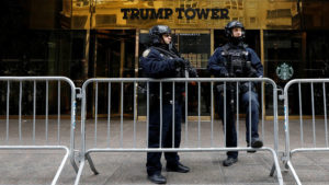 Investigan el hallazgo de cuatro paquetes sospechosos en la Trump Tower de Nueva York