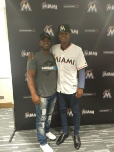 Marlins de Miami firman al prospecto dominicano Yoelvis Sánchez de La Cruz
