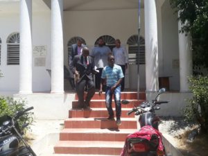 Entregan a autoridades RD hombre preso en Haití que habría ido a buscar autobús retenido

