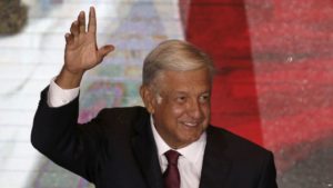 Donald Trump felicita al presidente electo de México, López Obrador