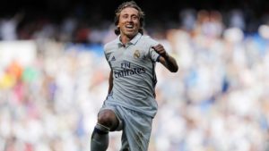 Futbolista croata Luka Modric se queda en el Real Madrid