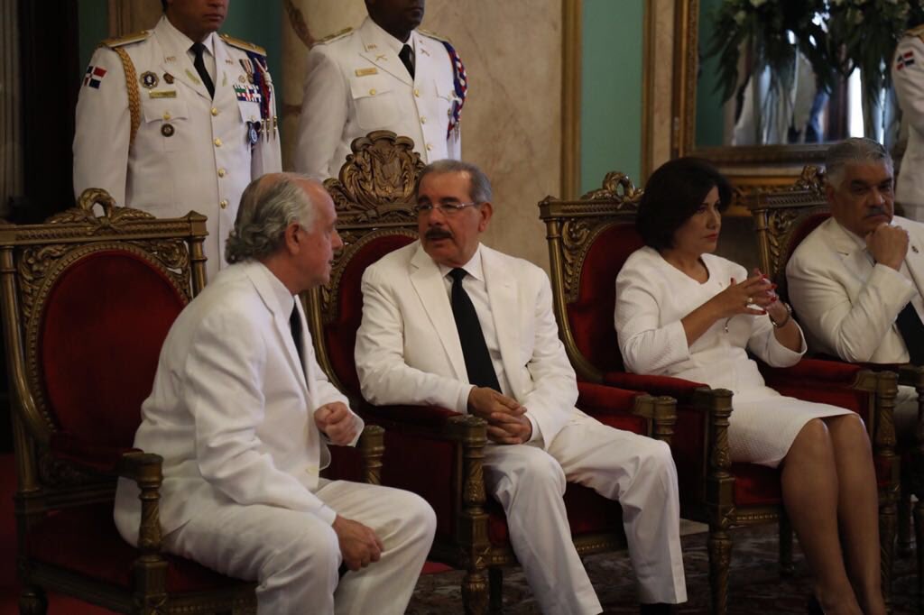 Presidente Medina recibe cartas credenciales de siete nuevos embajadores
