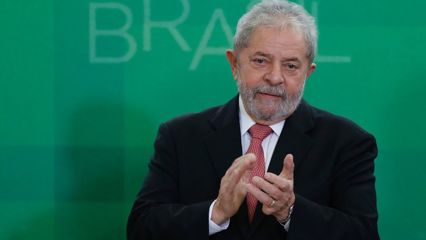Lula pide al Tribunal Superior Electoral poder participar en las elecciones
