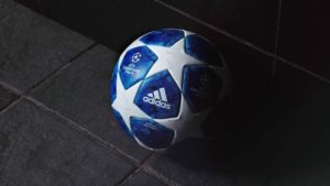 Presentan balón UEFA Champions League temporada 2018-19

