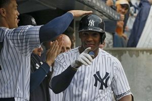 Cuadrangular de Miguel Andújar define triunfo Yankees sobre Rangers