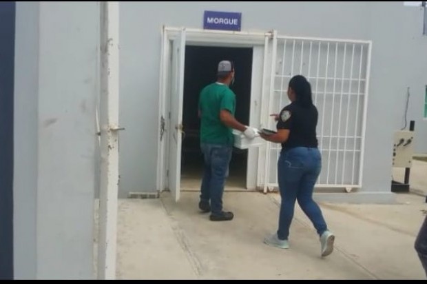 Intentan linchar madre por muerte de niño en La Vega