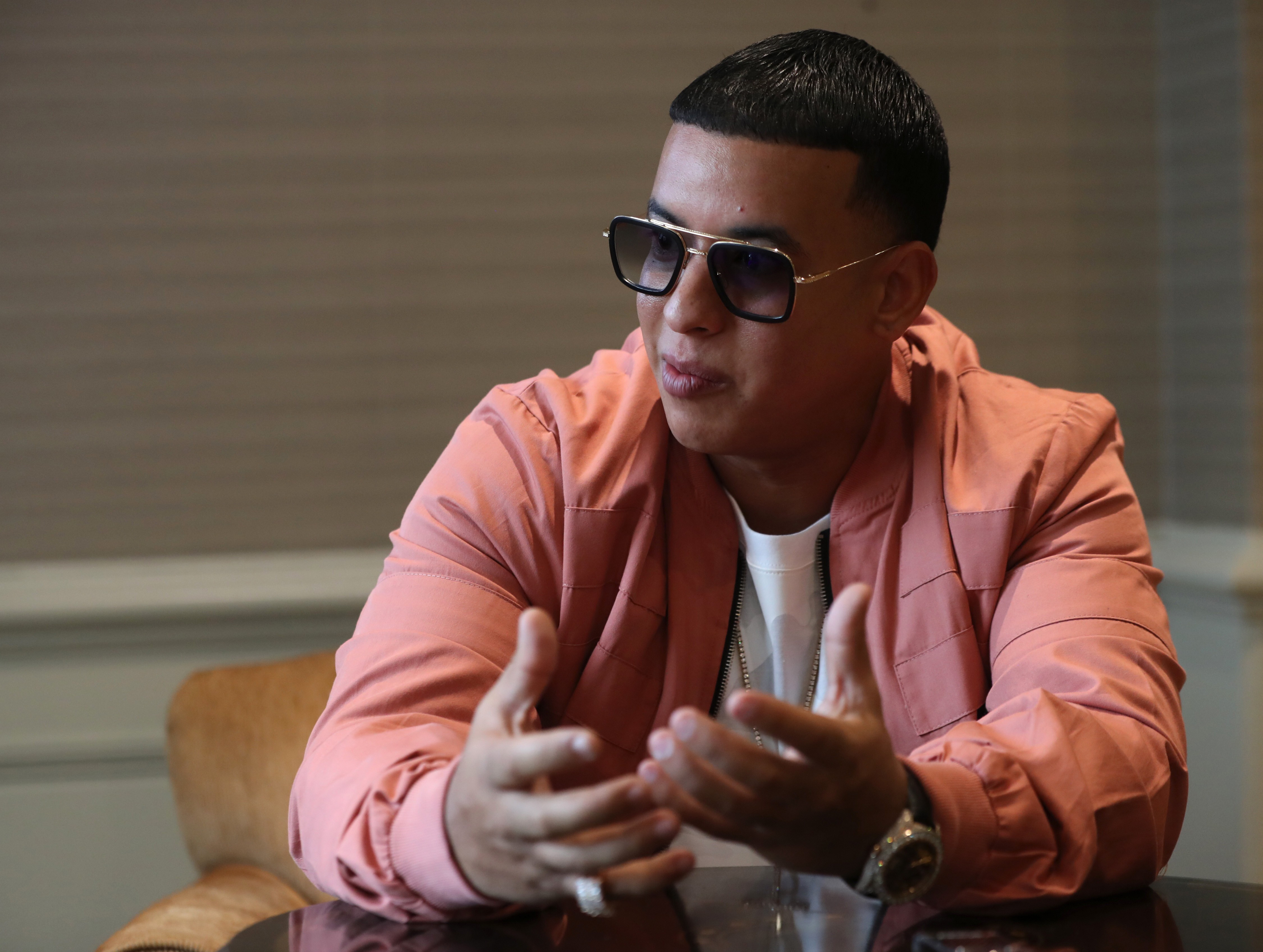 Daddy Yankee denuncia robo millonario en un hotel español