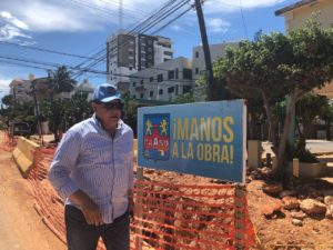Alejandro Montás anuncia que 20,000 residentes en SDE recibirán por primera vez agua por redes  