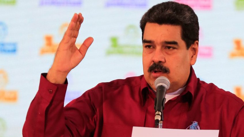 Nicolás Maduro: Señores golpistas no se equivoquen porque les pasaremos por encima.