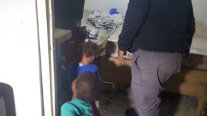 PN rescata tres niños dejados encerrados por su madre en Jarabacoa