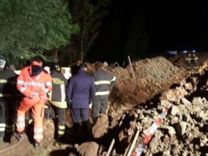 Al menos cuatro muertos por deslizamiento de tierra en Italia