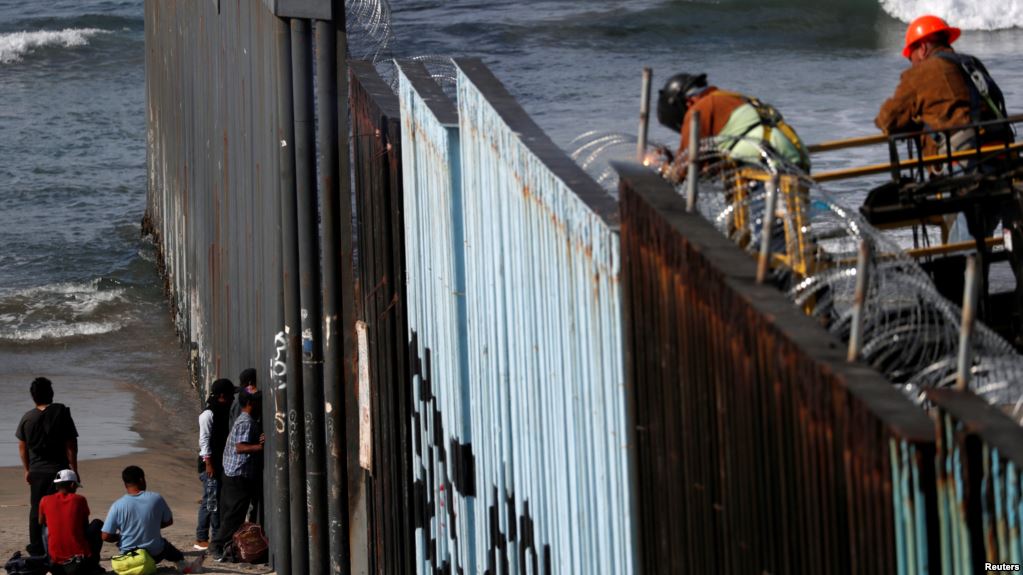 Cerca de 2,000 migrantes centroamericanos están en frontera México-EE.UU.