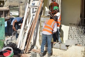 En 15 días concluirá reparación de viviendas afectadas en Villas Agrícolas