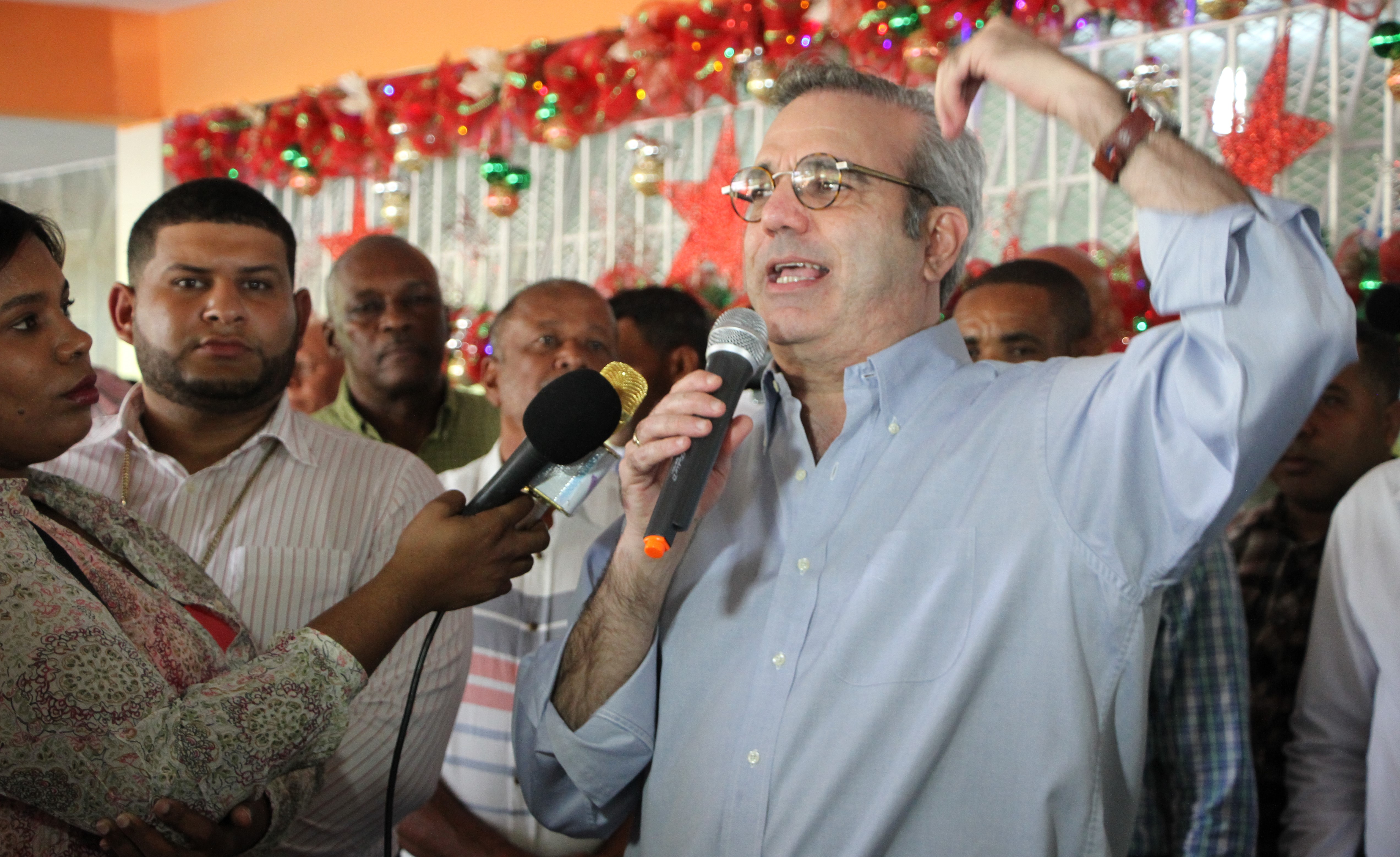 Abinader llama a mantener la fe en el país; tiene confianza en que “saldremos adelante”