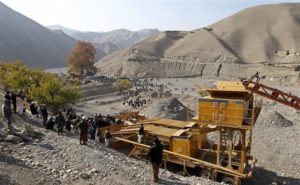 Afganistán: derrumbe de mina de oro deja al menos 30 muertos