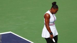 Serena Williams sale del Indian Wells por problemas de salud