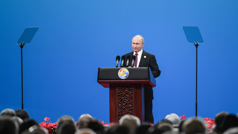 Putin: “Nadie en el mundo quiere ningunas restricciones y guerras comerciales, excepto aquellos que las inician”