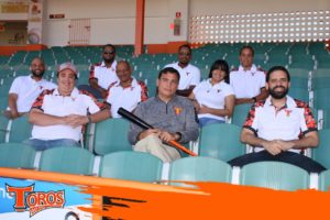 Presentan equipo Operaciones de Béisbol Toros del Este para temporada 2019-2020