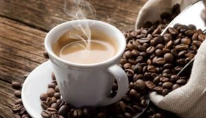 Estudios revelan que la ingesta de tres tazas de café al día reduce las enfermedades

