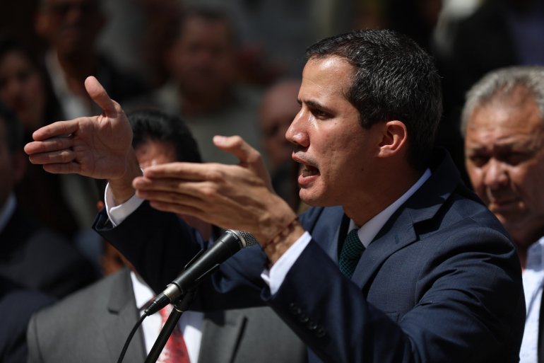 Juan Guaidó denuncia la muerte de militar acusado de planear golpe contra Nicolás Maduro