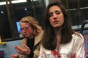 Liberan bajo fianza a hombres que atacaron azafata uruguaya y su novia en Londres 