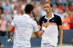 
Daniil Medvedev elimina a Nova Djokovic en semifinales del Masters 1000 de Cincinnati
