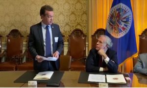 Ito Bisonó firmó en OEA acuerdo de cooperación internacional con Almagro