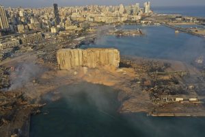 Líbano, ante la devastación tras potente explosión en Beirut
