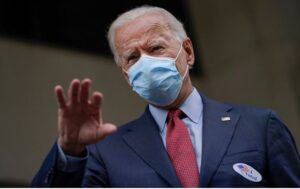 Biden recuerda en Miami que aún se pueden salvar 100,000 vidas con el uso de la mascarilla