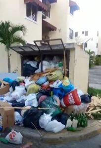 Moradores de Pantoja denuncian cúmulo de basura
