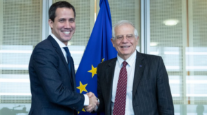 España y la UE se dan un mes para definir su relación con Juan Guaidó