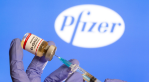 El panel asesor de la FDA recomienda aprobar en EE.UU. la vacuna de Pfizer contra el COVID-19