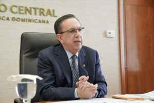 Valdez Albizu participa en reunión del BCIE junto a presidentes de bancos centrales de Centroamérica